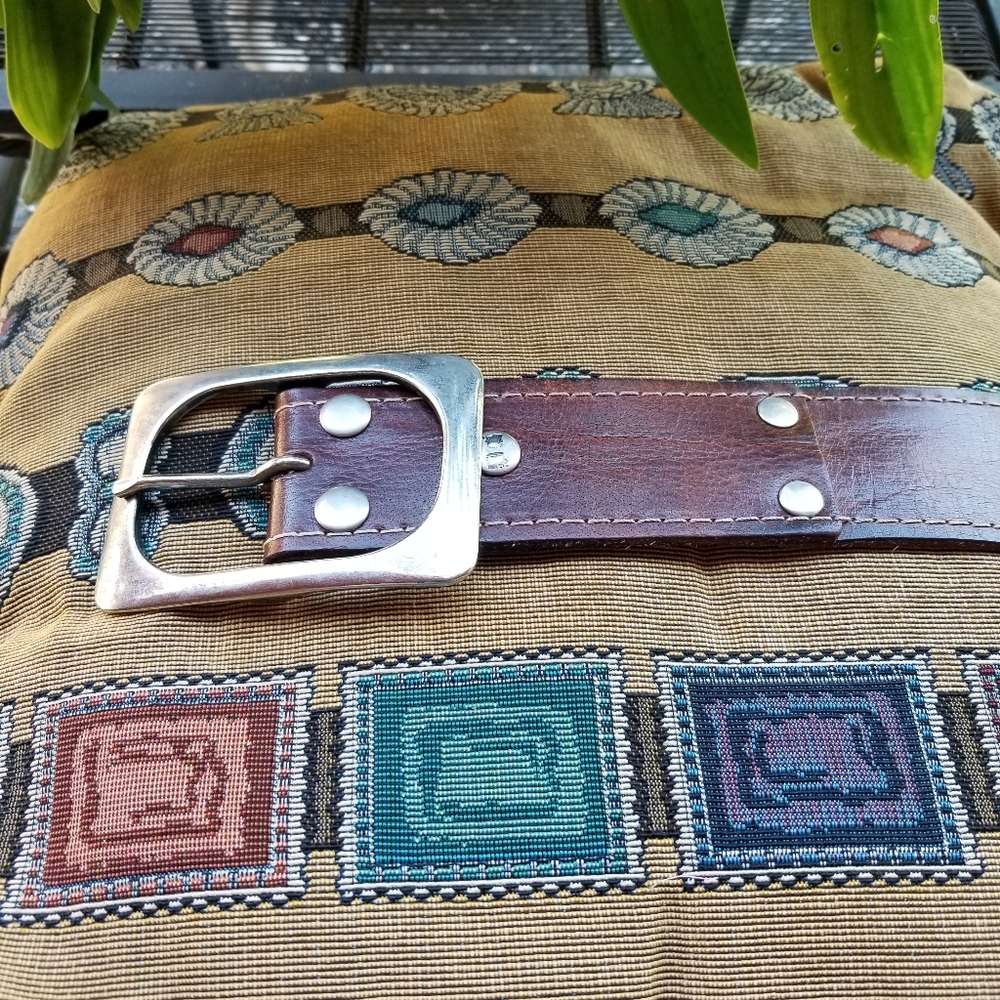 Bedlam leather belt